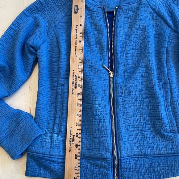 H by Halston Women’s Blue Zip Up Top Size 4 - Picture 8 of 10